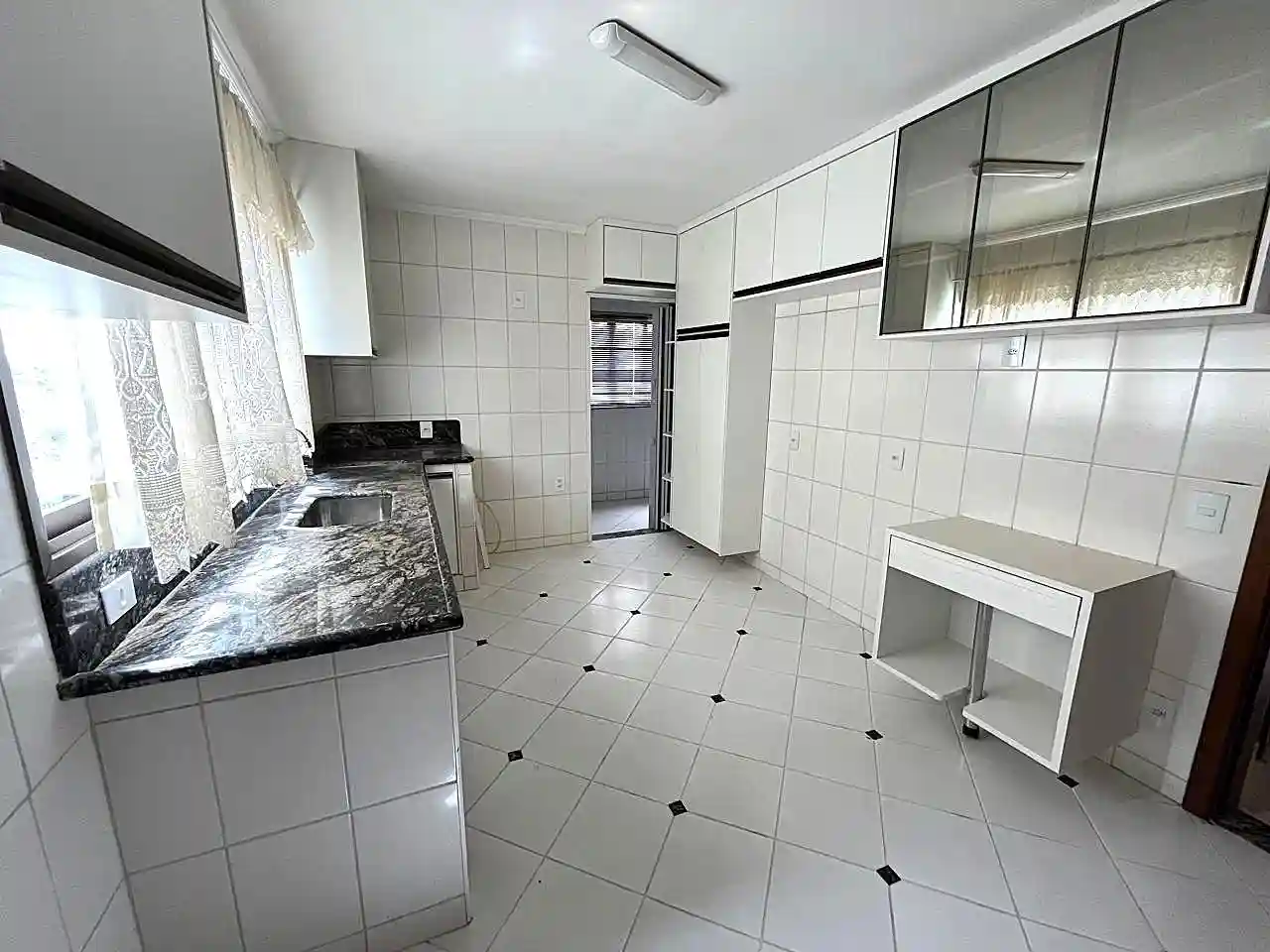 Apartamento com 3 quartos à venda, 146m² — foto 10 de 26