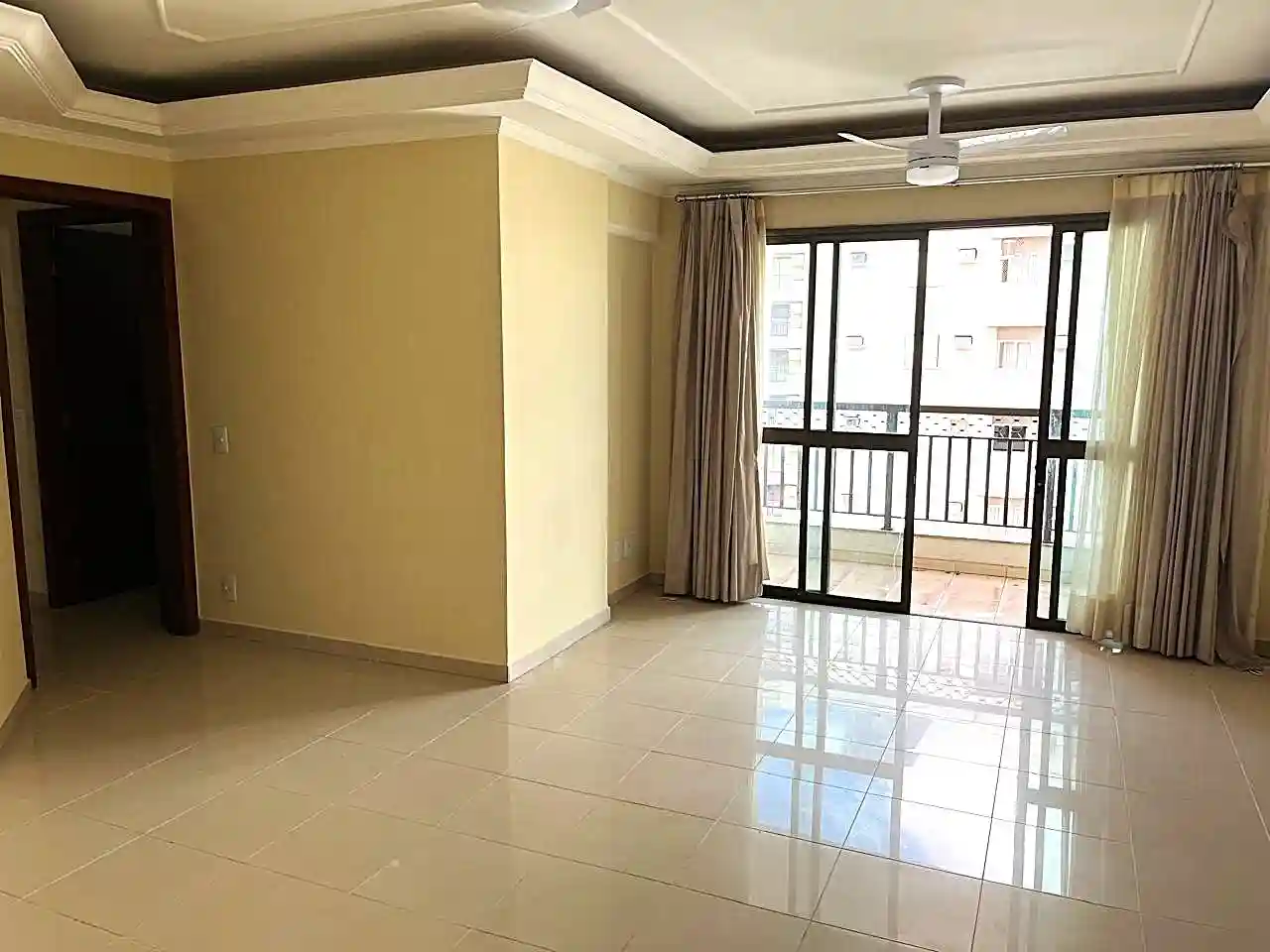 Apartamento com 3 quartos à venda, 146m² — foto 1 de 26