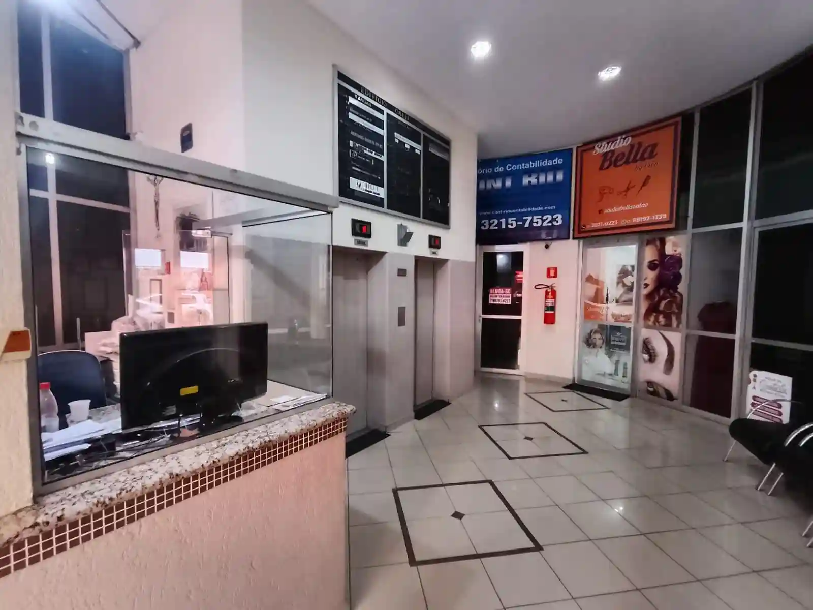 Conjunto Comercial / Sala para aluguel, 56m² — foto 2 de 17