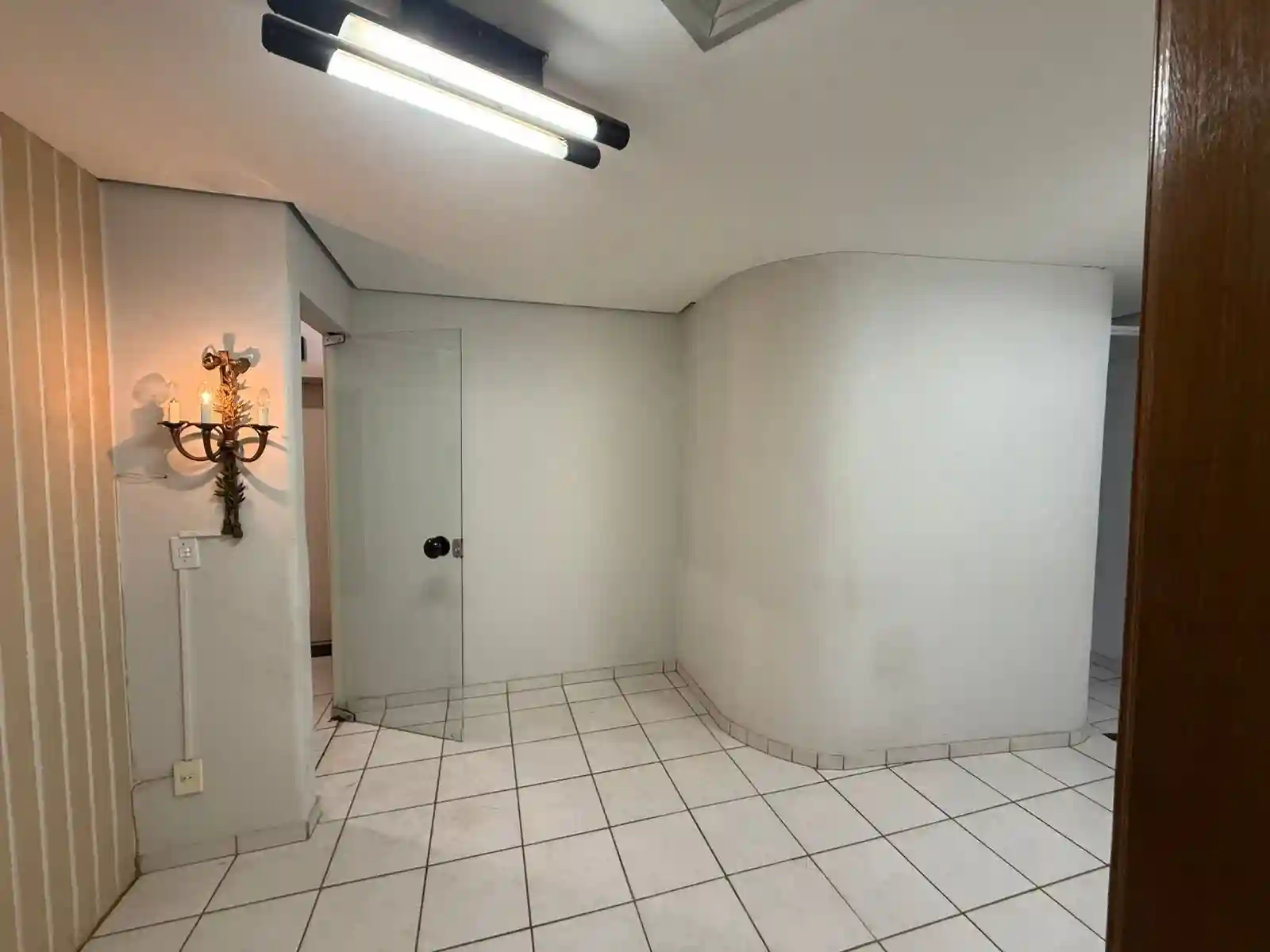Conjunto Comercial / Sala para aluguel, 56m² — foto 5 de 17