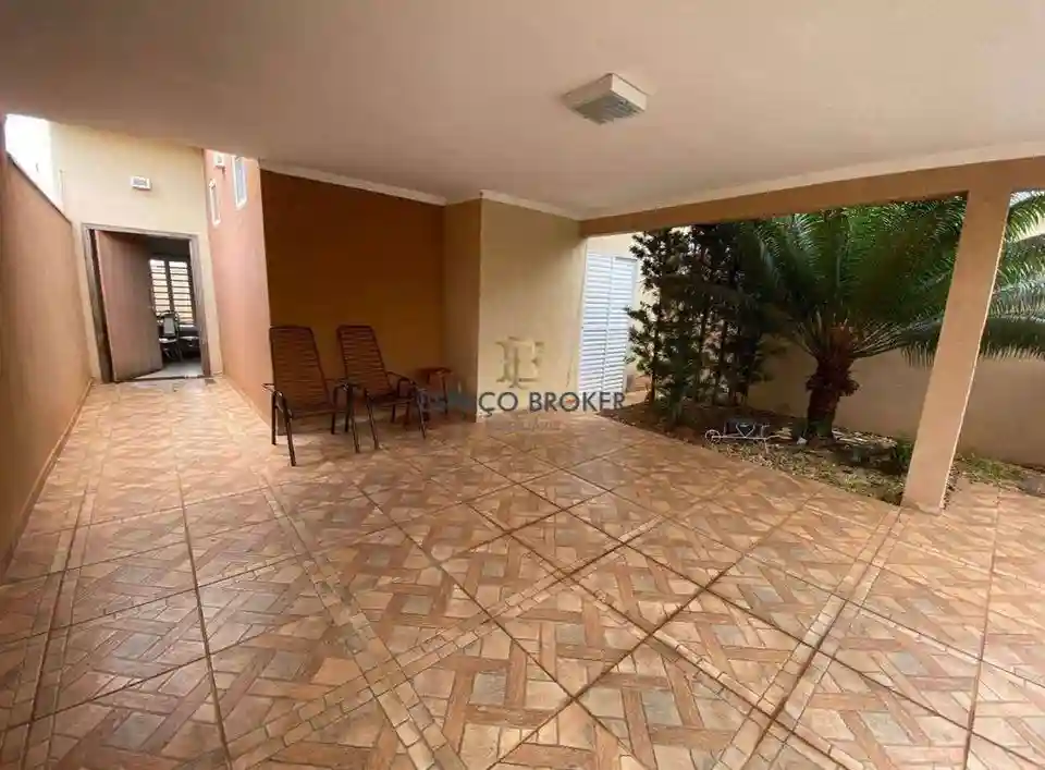 Casa com 2 quartos à venda, 107m² — foto 2 de 13