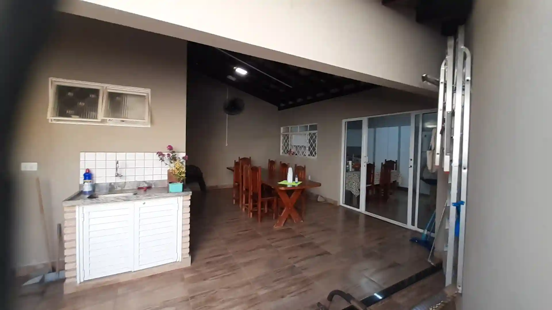 Casa com 3 quartos à venda, 312m² — foto 19 de 21