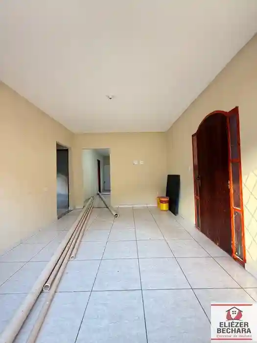 Casa com 3 quartos à venda, 90m² — foto 1 de 16