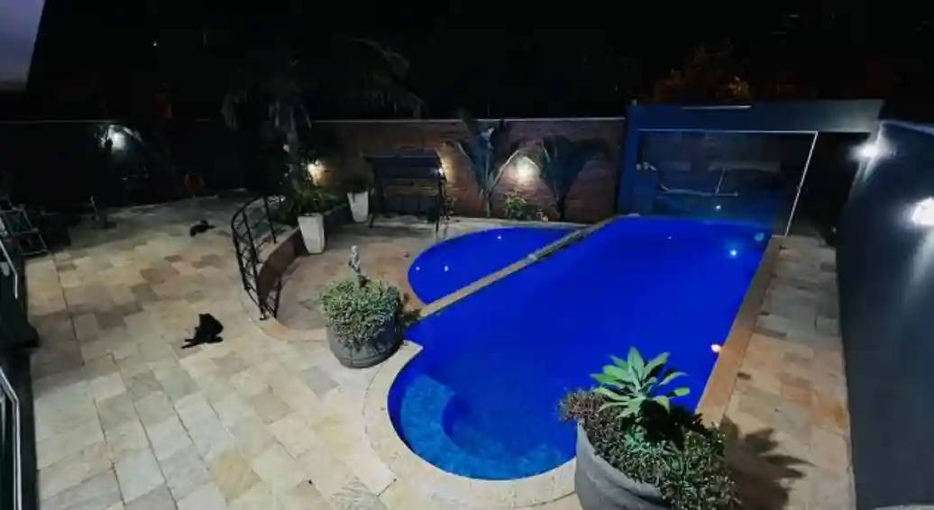 Casa de Condomínio com 3 quartos à venda, 729m² — foto 1 de 22