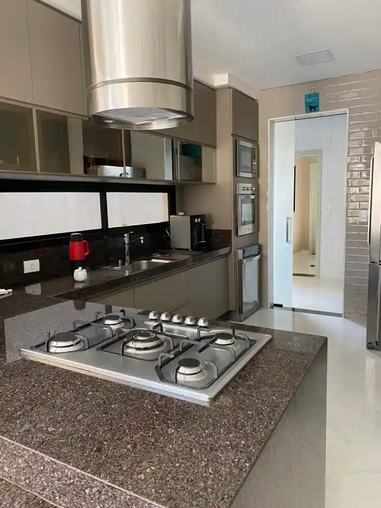Casa de Condomínio com 4 quartos à venda, 570m² — foto 12 de 20