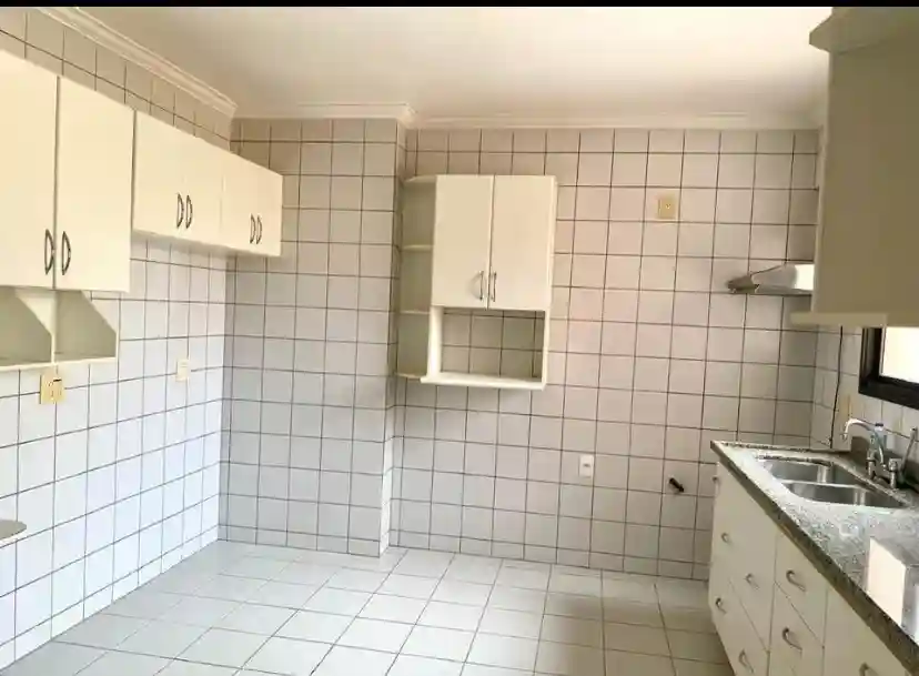 Apartamento com 4 quartos à venda, 157m² — foto 4 de 12