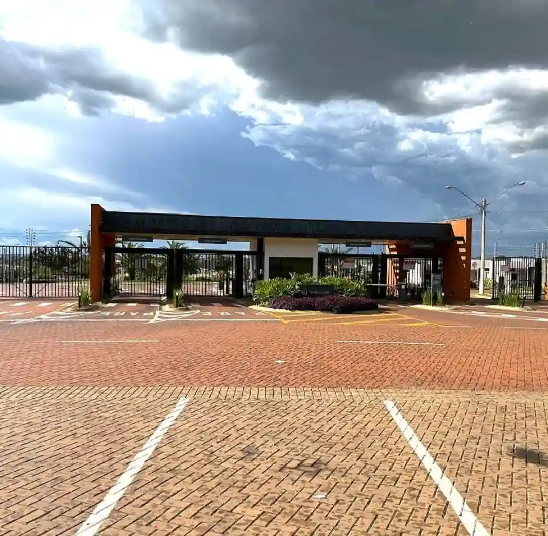 Casa de Condomínio com 3 quartos à venda, 130m² — foto 1 de 11