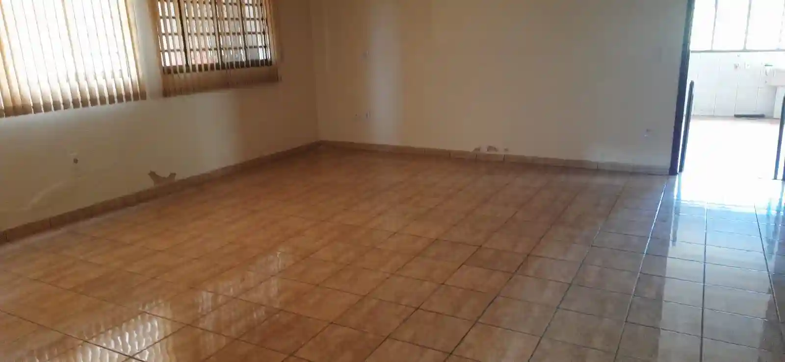Casa Comercial com 4 quartos à venda, 484m² — foto 9 de 14