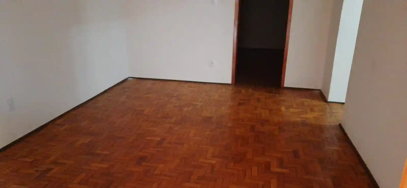 Casa Comercial com 4 quartos à venda, 484m² — foto 2 de 14