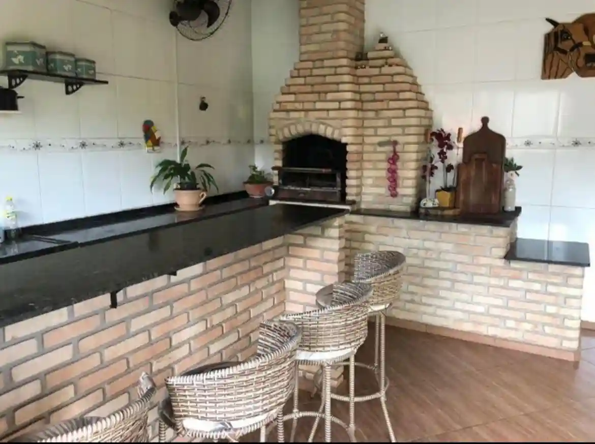 Fazenda / Sítio / Chácara com 3 quartos à venda, 400m² — foto 5 de 8