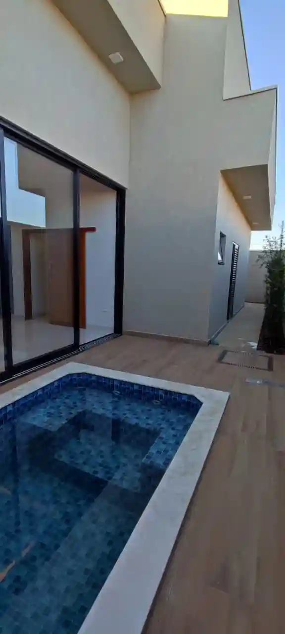 Casa de Condomínio com 3 quartos à venda, 253m² — foto 11 de 17
