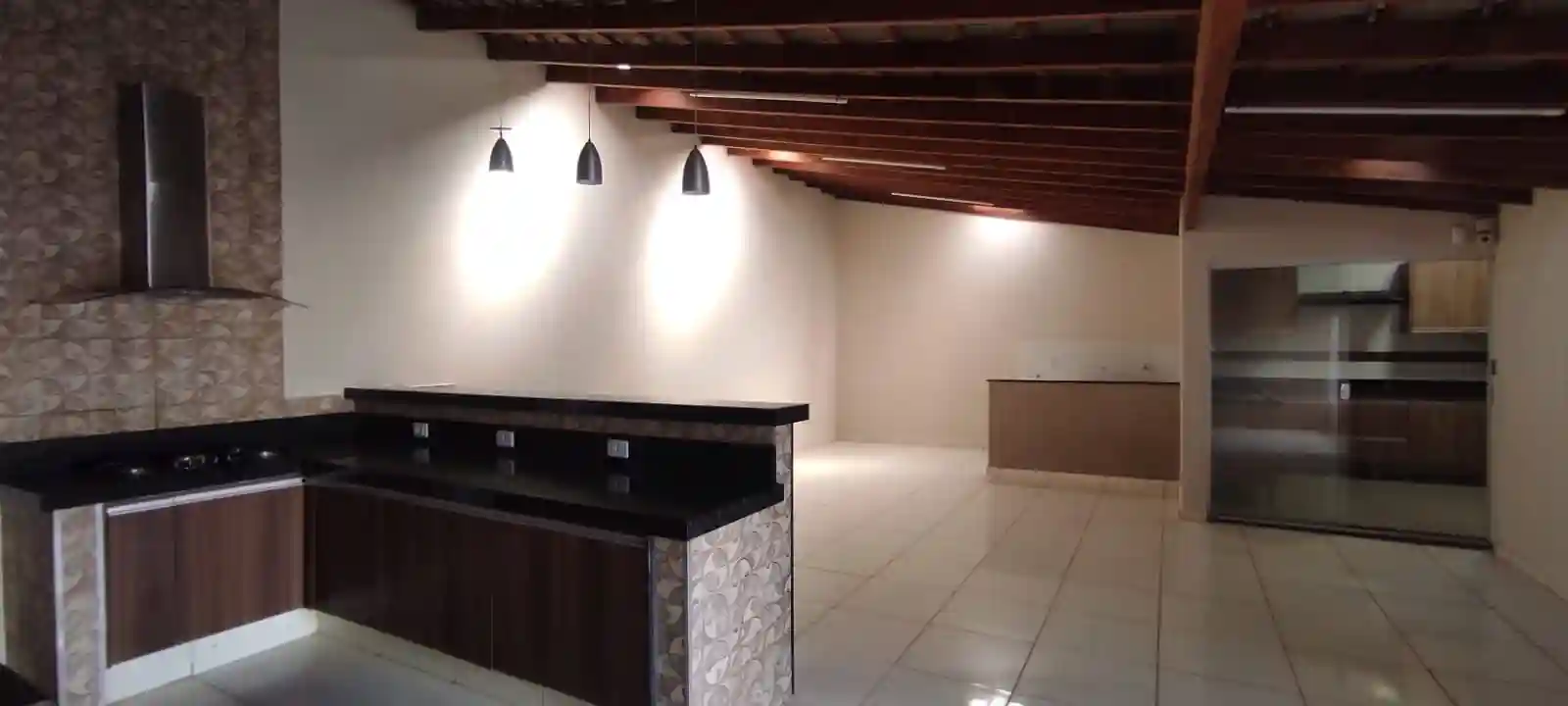 Casa com 3 quartos à venda, 170m² — foto 17 de 23