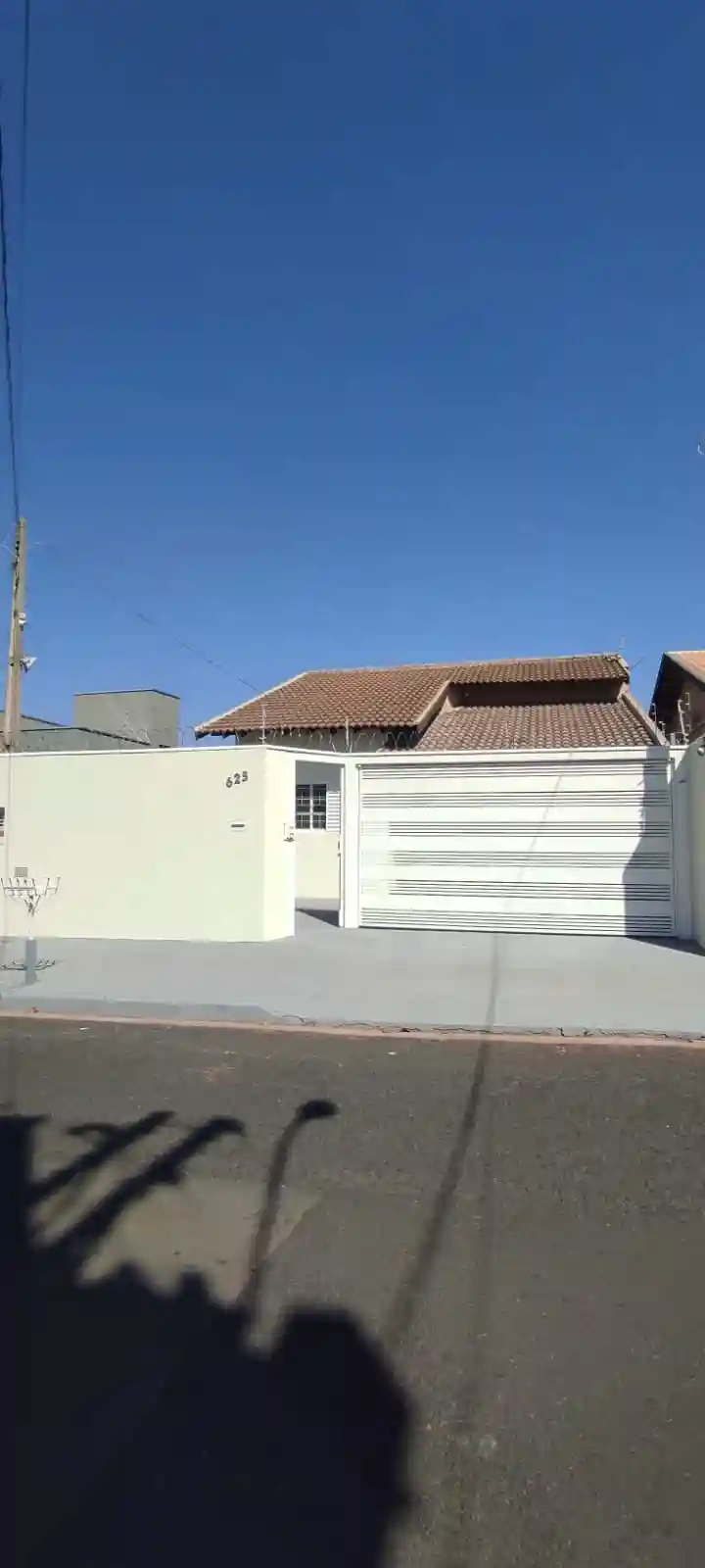 Casa com 3 quartos à venda, 170m² — foto 1 de 23