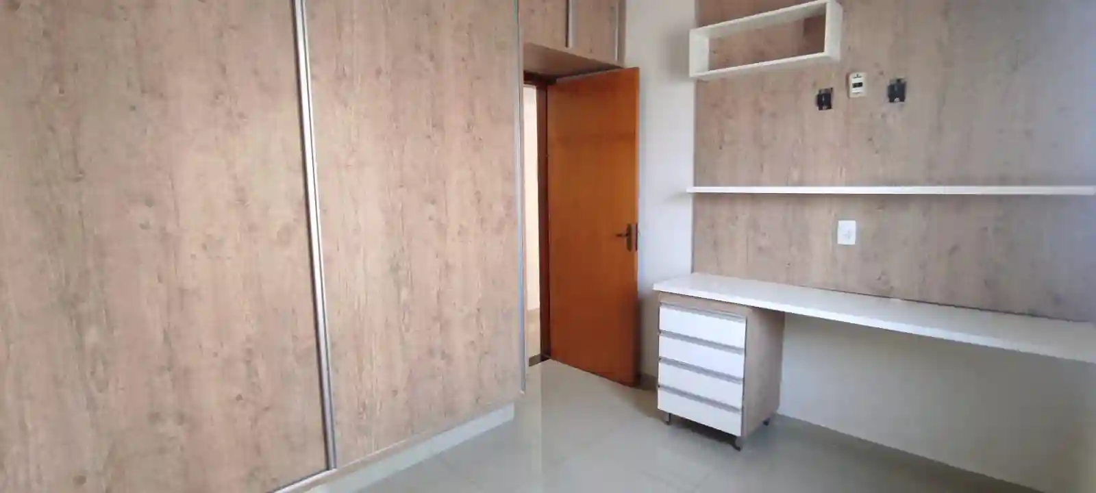 Casa com 3 quartos à venda, 170m² — foto 10 de 23