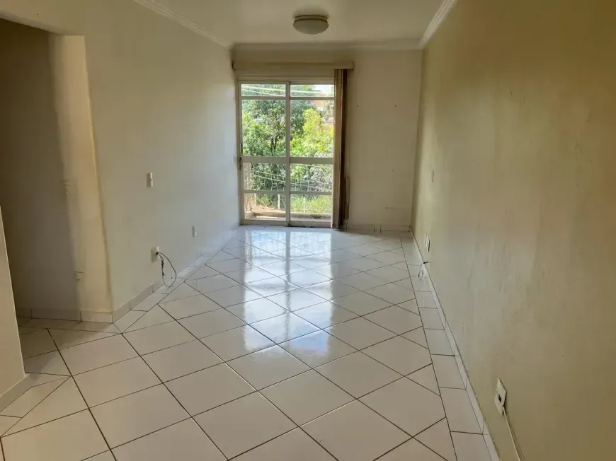 Apartamento com 2 quartos à venda, 76m² — foto 2 de 14