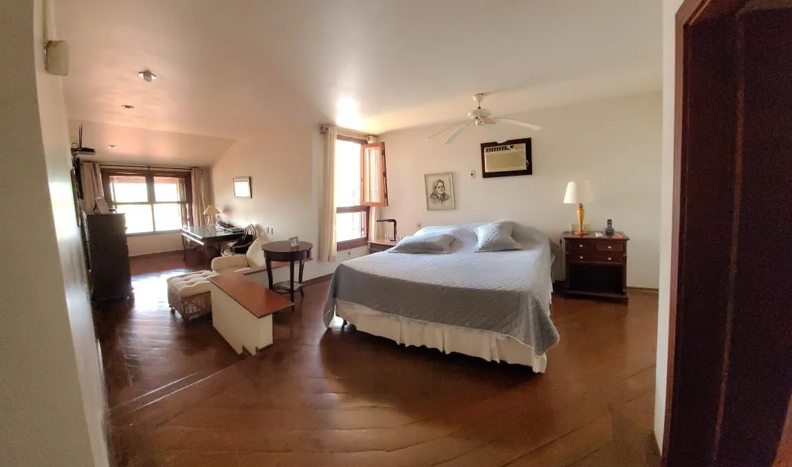 Casa de Condomínio à venda — foto 8 de 11
