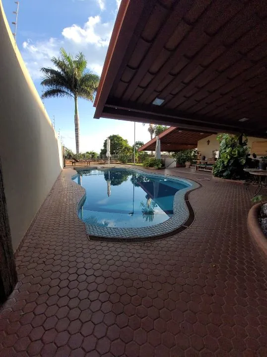 Casa de Condomínio à venda — foto 2 de 11