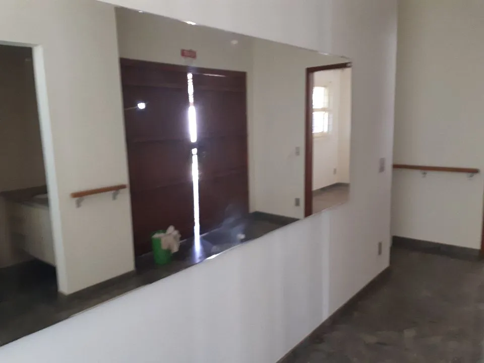 Imóvel Comercial à venda — foto 1 de 44