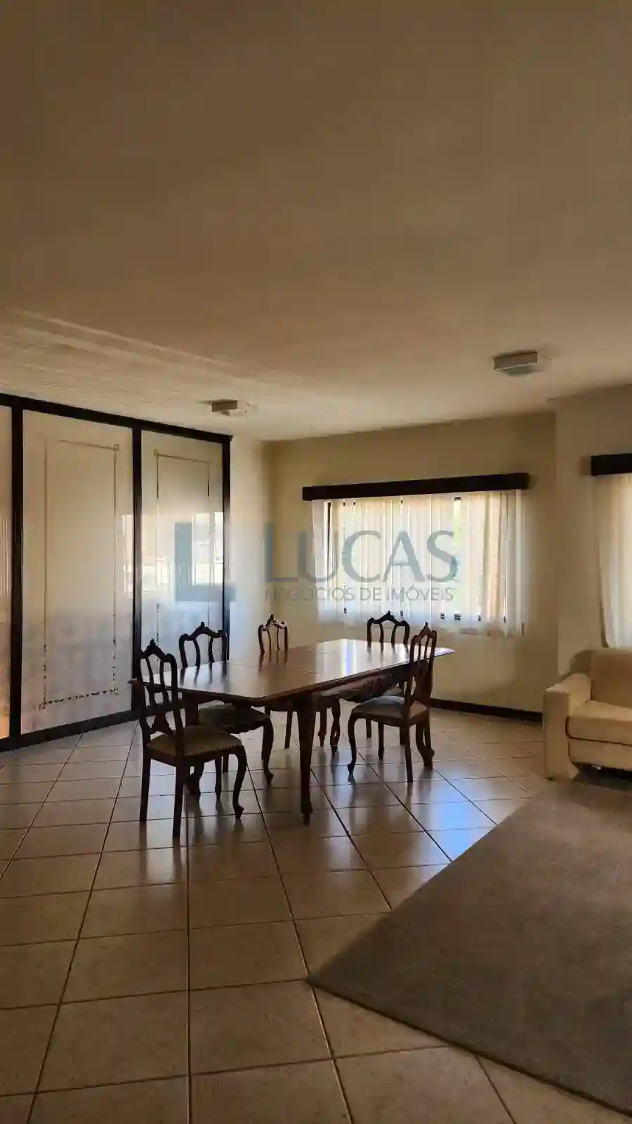 Prédio comercial à venda — foto 2 de 10