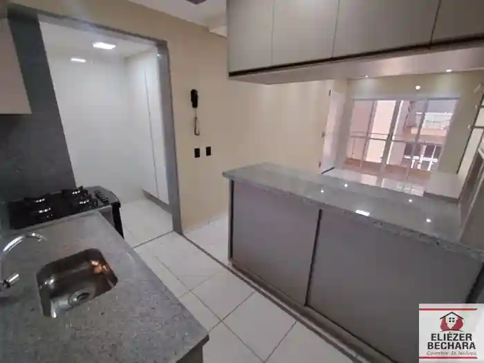 Apartamento com 2 quartos à venda, 60m² — foto 17 de 33