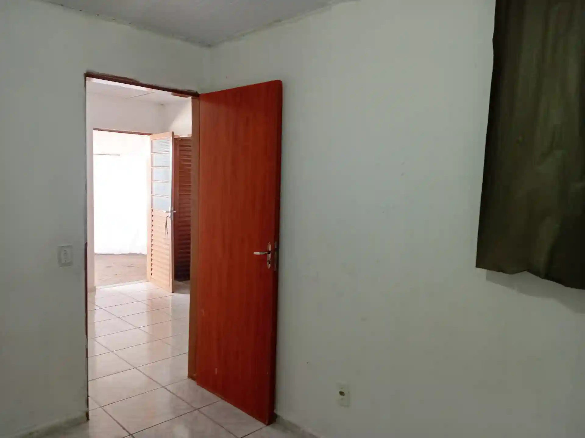 Casa com 1 quarto para aluguel, 40m² — foto 4 de 10