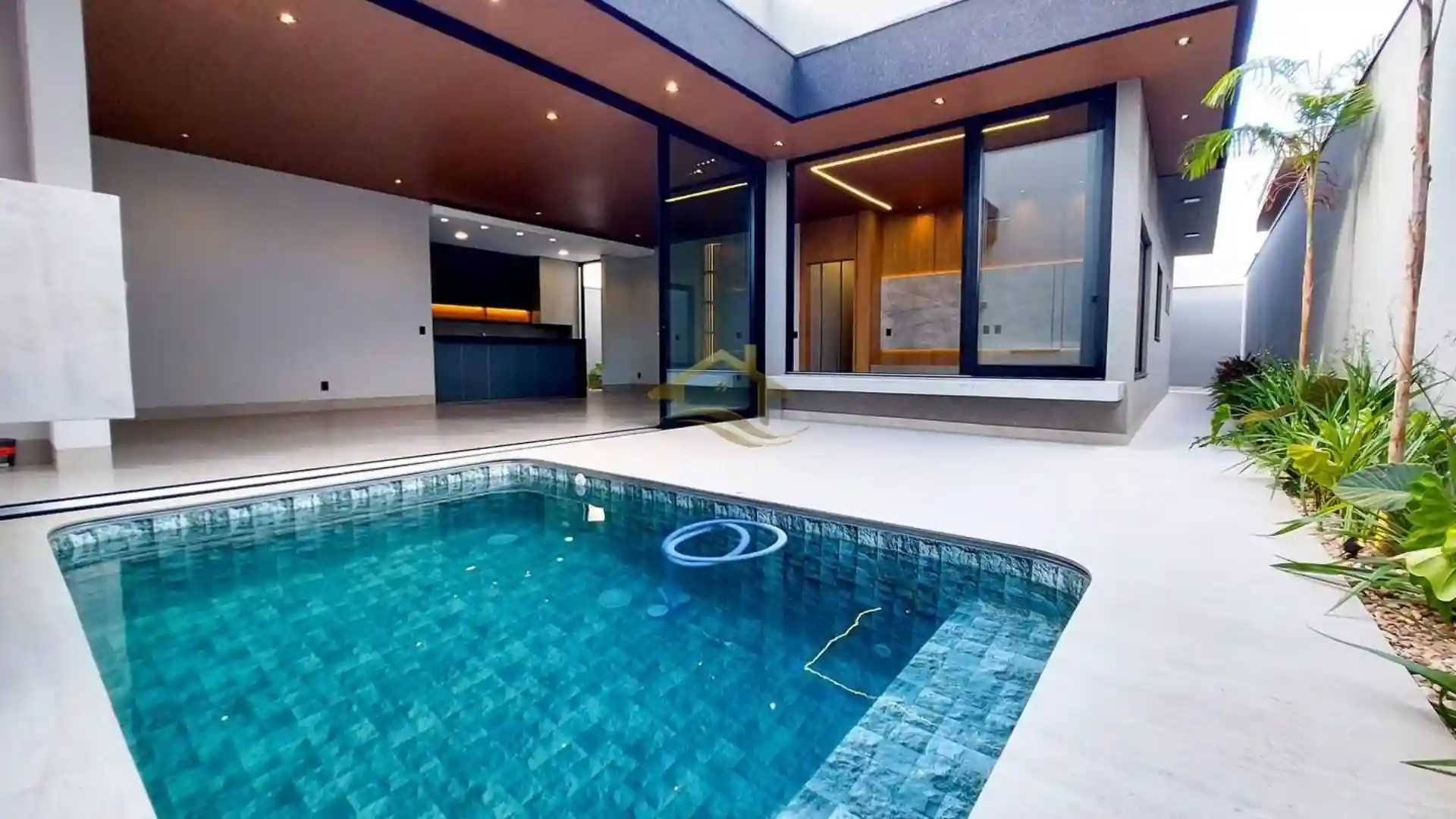 Casa de Condomínio com 3 quartos à venda, 230m² — foto 39 de 52