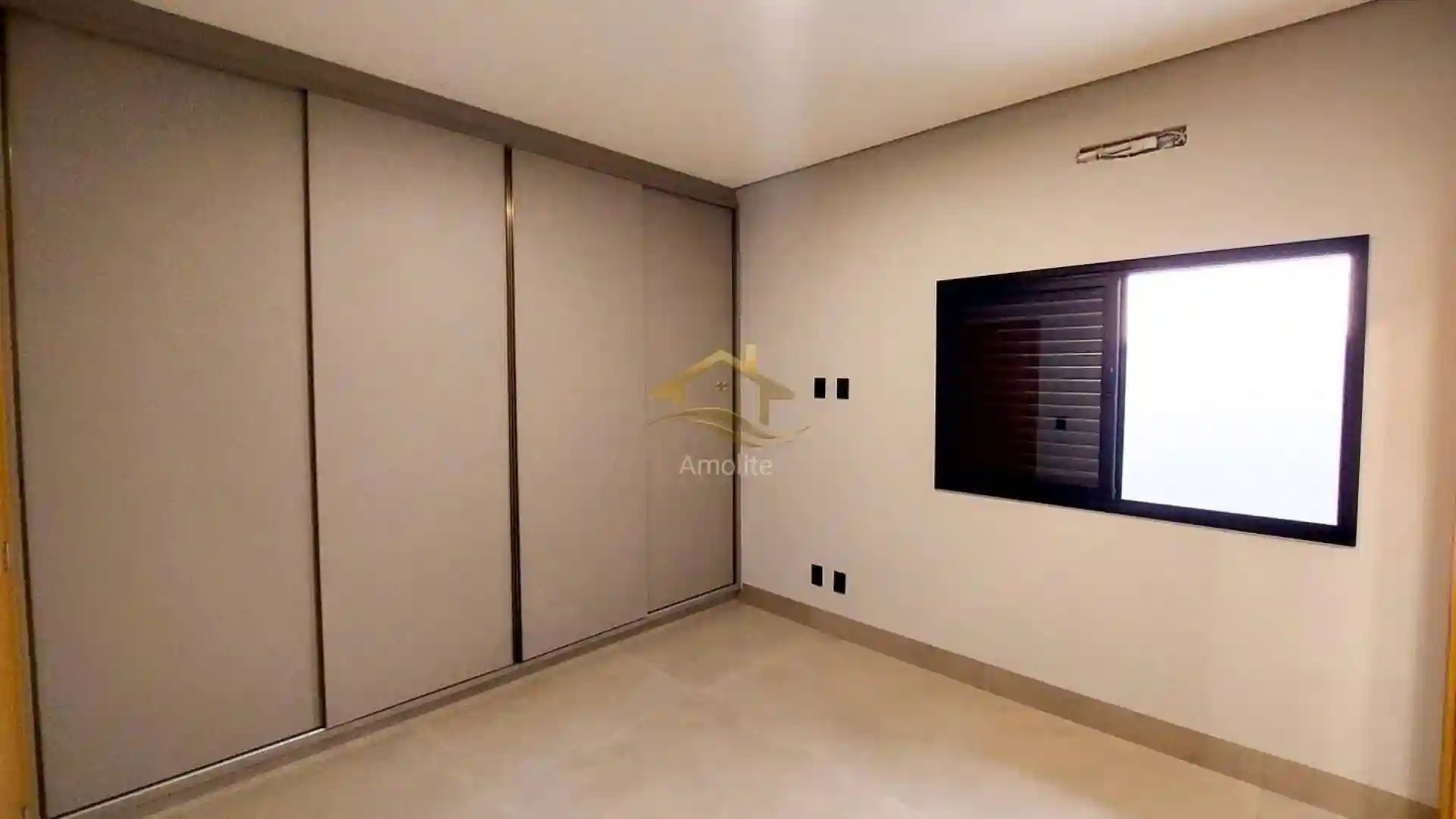 Casa de Condomínio com 3 quartos à venda, 230m² — foto 28 de 52