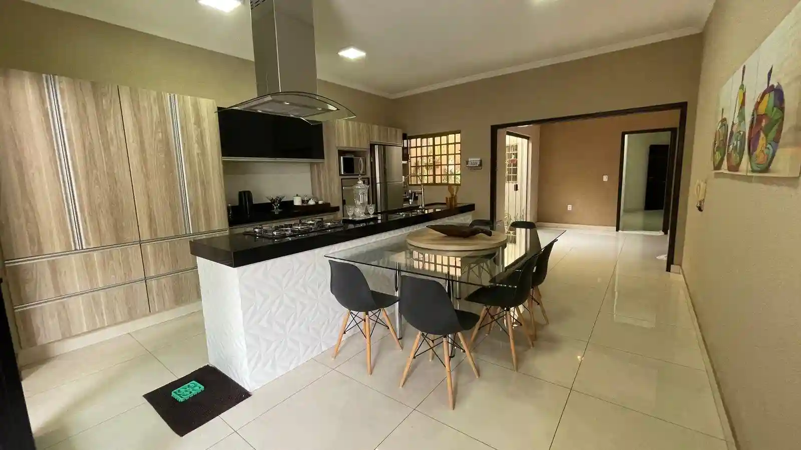 Casa com 3 quartos à venda, 360m² — foto 12 de 18