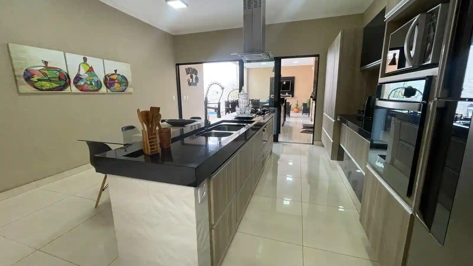 Casa com 3 quartos à venda, 360m² — foto 6 de 18