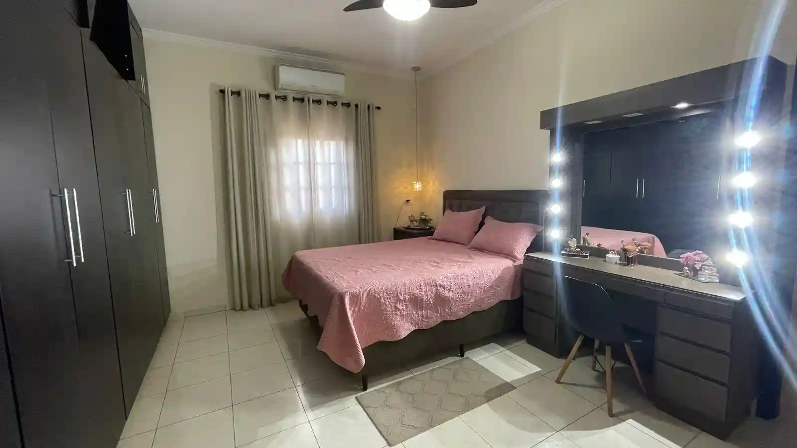 Casa com 3 quartos à venda, 360m² — foto 16 de 18