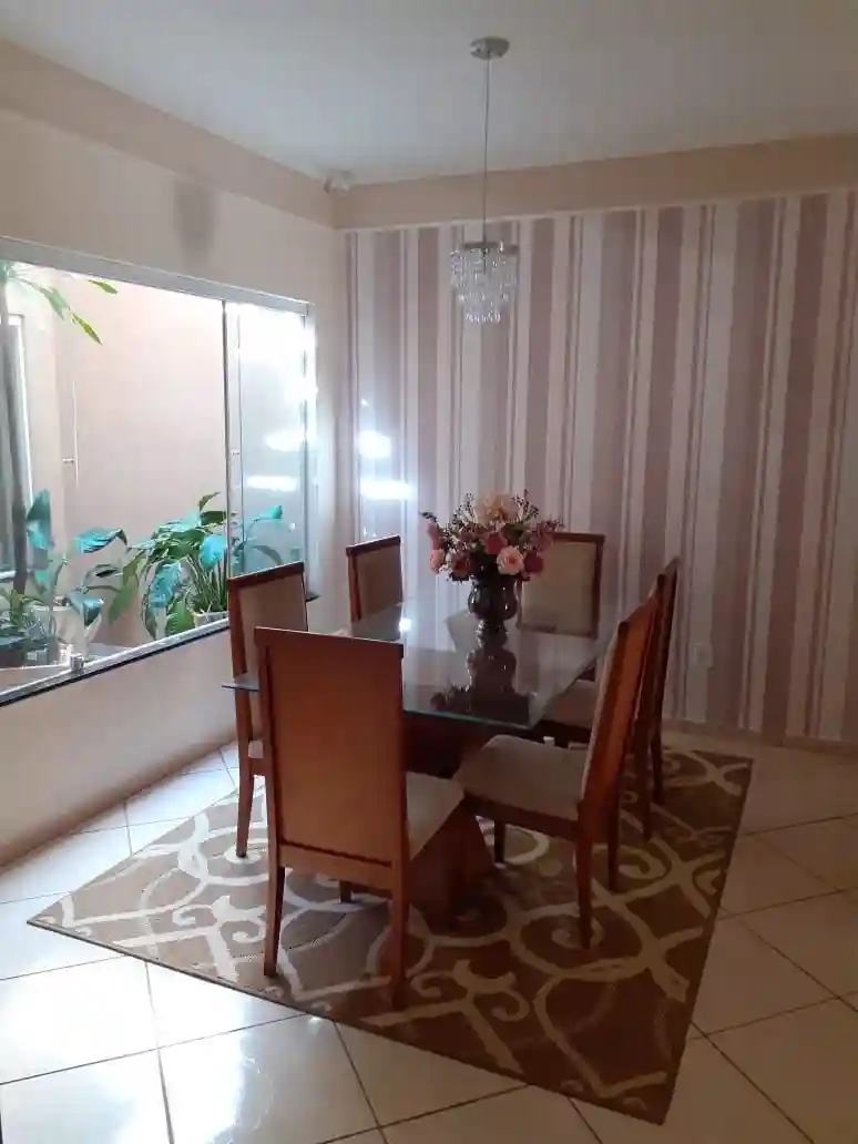Casa com 3 quartos à venda, 200m² — foto 8 de 14