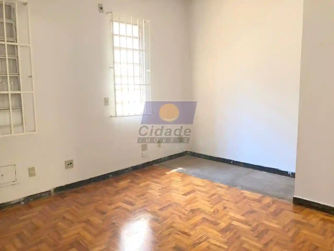 Imóvel Comercial com 5 quartos à venda, 294m² — foto 5 de 16
