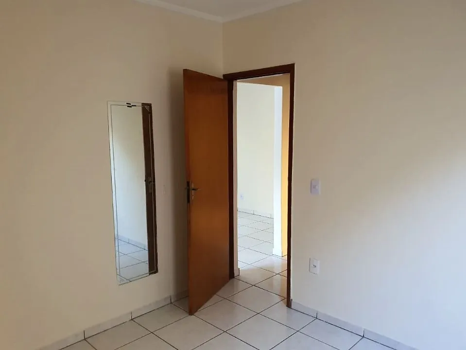 Casa à venda — foto 6 de 7