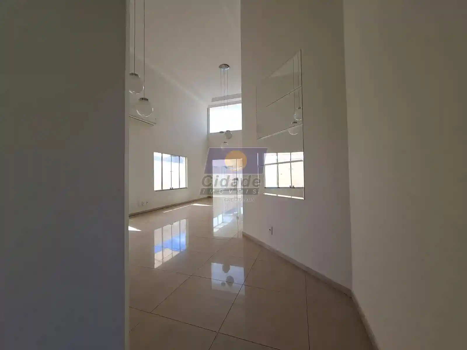 Casa de Condomínio com 3 quartos à venda, 207m² — foto 5 de 28