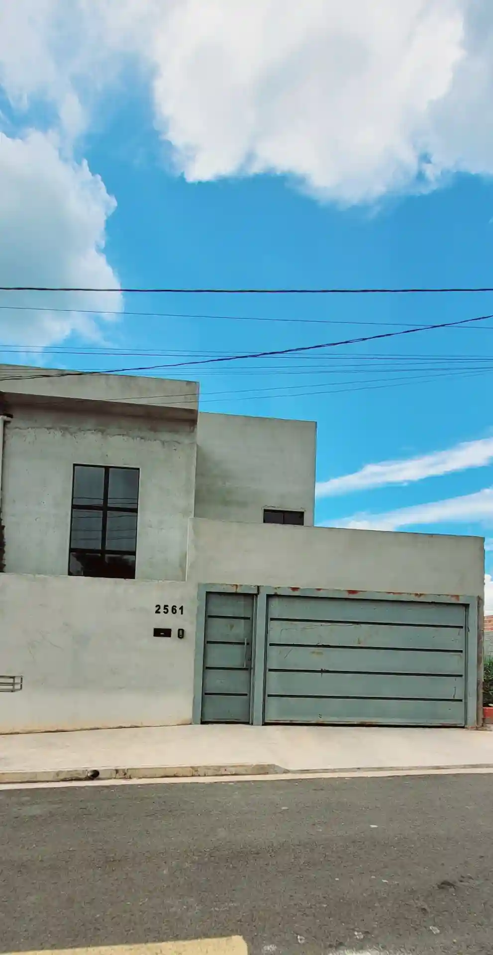 Sobrado com 2 quartos à venda, 210m² — foto 1 de 17