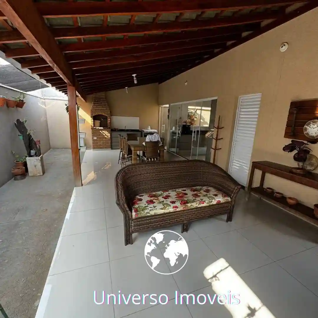 Casa com 2 quartos à venda, 116m² — foto 1 de 18