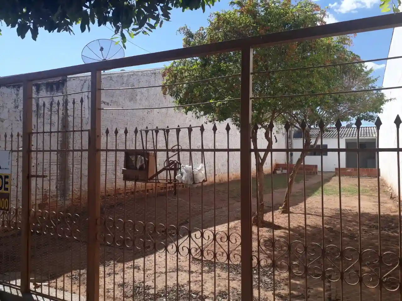 Casa à venda — foto 2 de 7