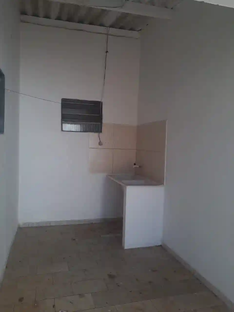 Casa à venda — foto 3 de 7