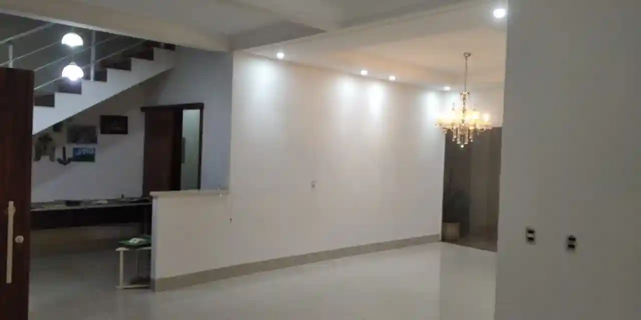 Casa de Condomínio com 4 quartos à venda, 280m² — foto 9 de 10