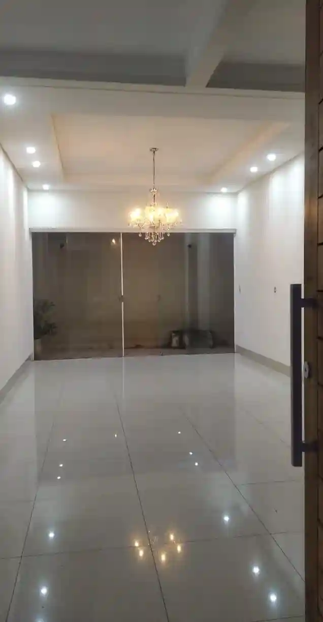 Casa de Condomínio com 4 quartos à venda, 280m² — foto 8 de 10