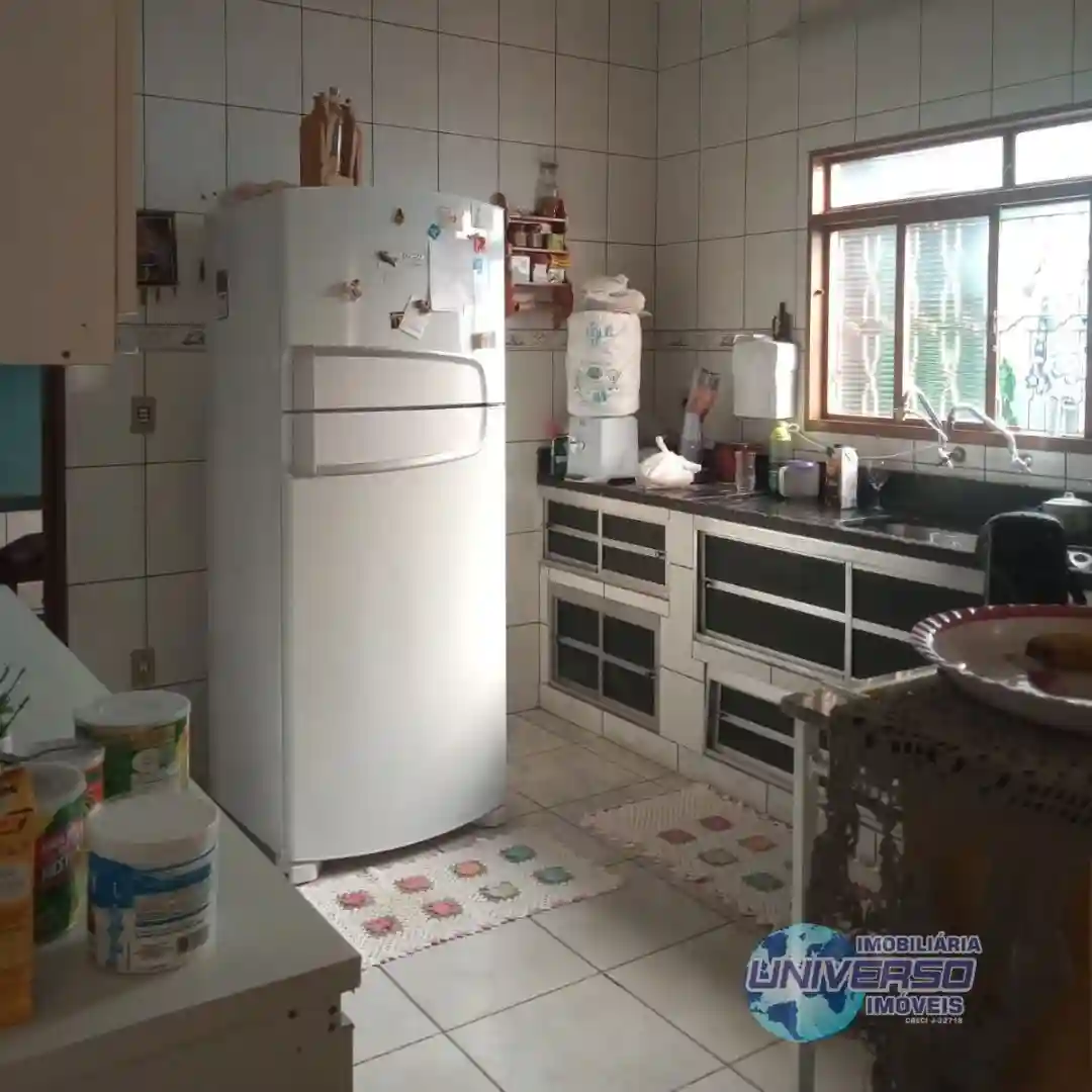 Casa com 3 quartos à venda, 130m² — foto 7 de 9
