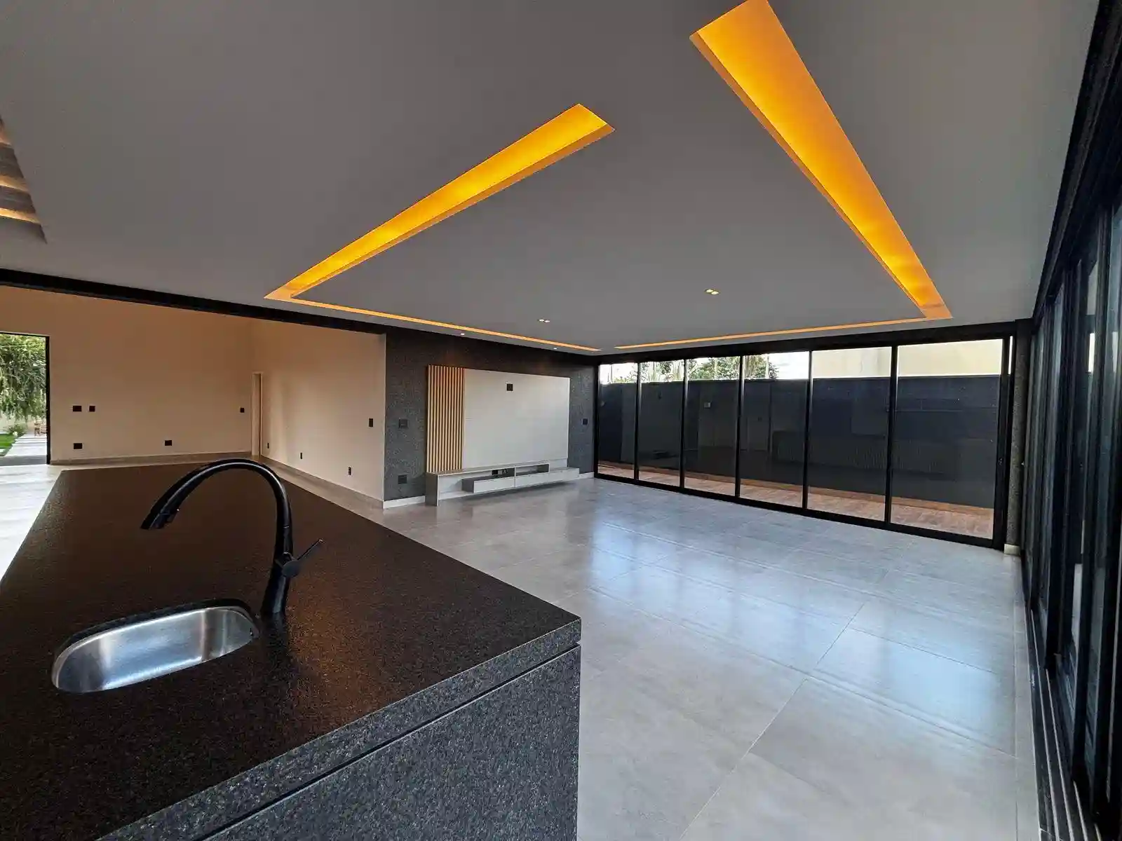 Casa de Condomínio com 3 quartos à venda, 477m² — foto 20 de 23