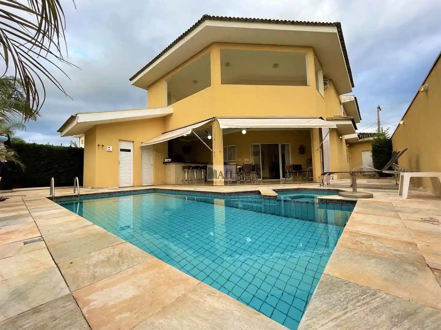 Casa de Condomínio com 3 quartos à venda, 353m² — foto 20 de 25