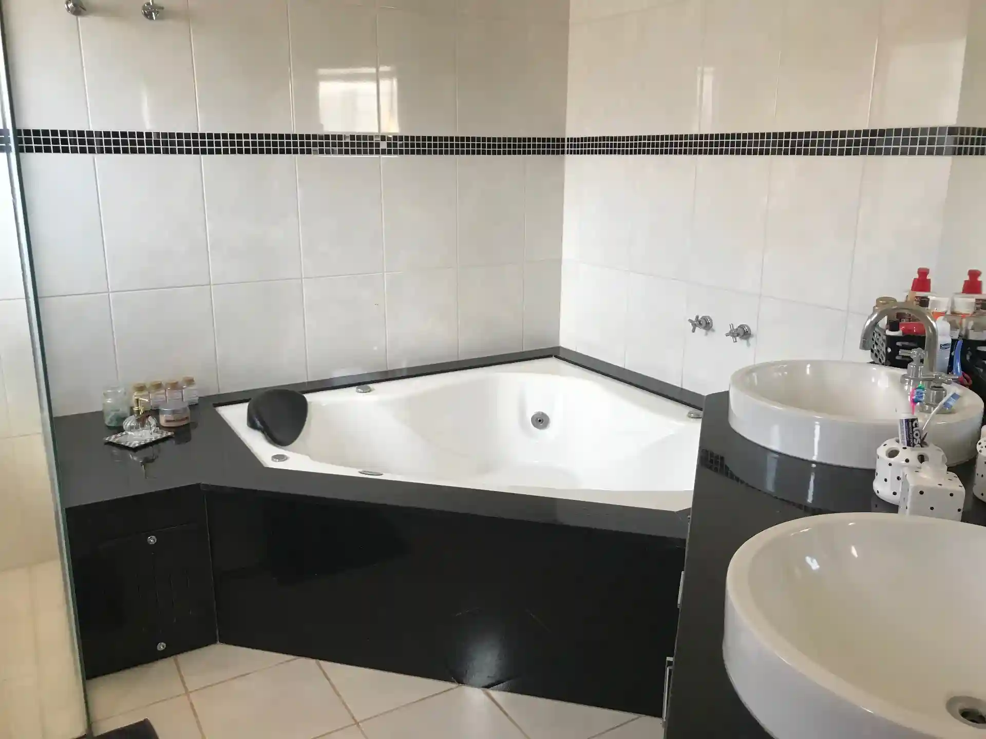 Casa de Condomínio com 3 quartos à venda, 353m² — foto 19 de 25