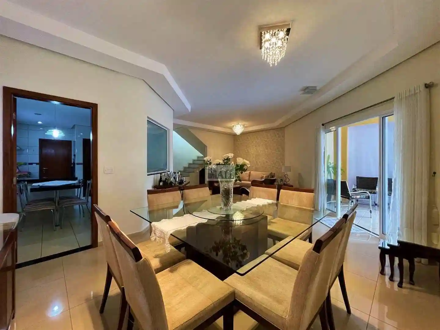 Casa de Condomínio com 3 quartos à venda, 353m² — foto 22 de 25
