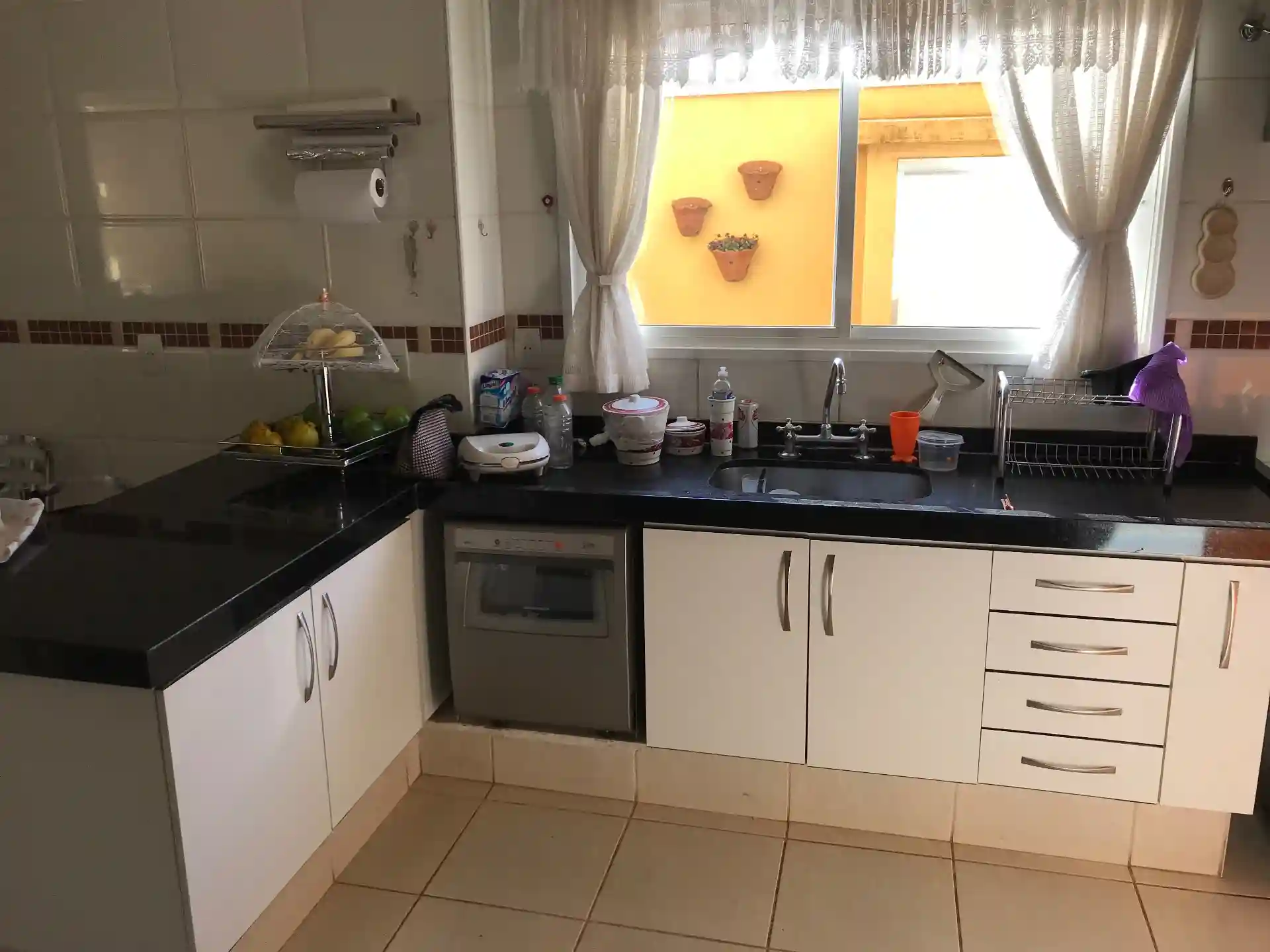 Casa de Condomínio com 3 quartos à venda, 353m² — foto 9 de 25