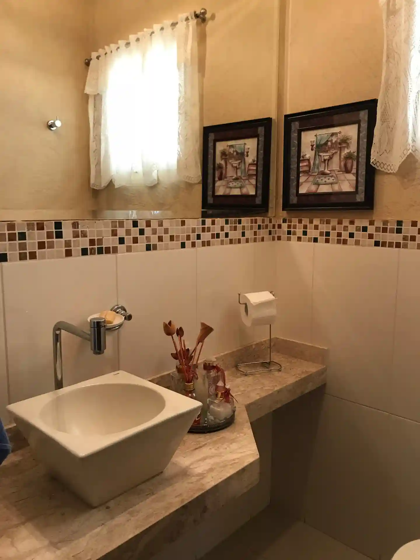 Casa de Condomínio com 3 quartos à venda, 353m² — foto 11 de 25