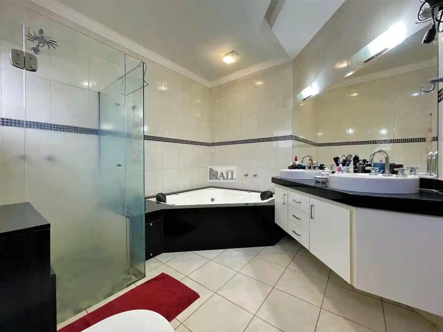 Casa de Condomínio com 3 quartos à venda, 353m² — foto 23 de 25