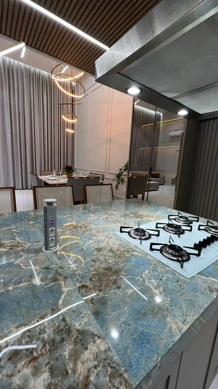 Casa de Condomínio com 3 quartos à venda, 169m² — foto 5 de 8