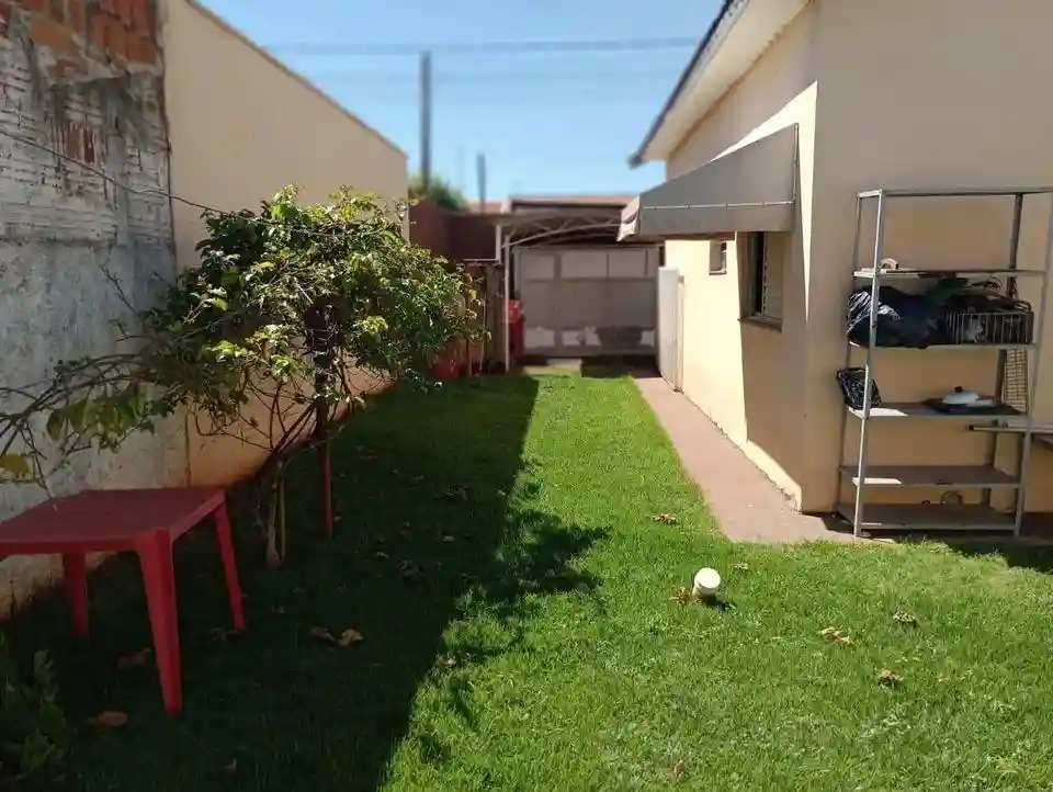 Casa com 2 quartos à venda — foto 3 de 7